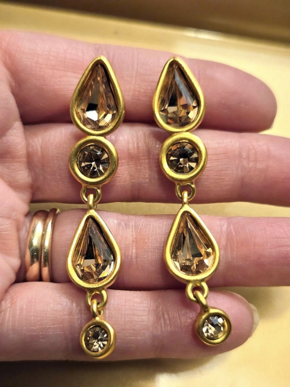 Givenchy Signed Gold Tone Post Champagne Crystal Teardrop Dangle Drop Earrings